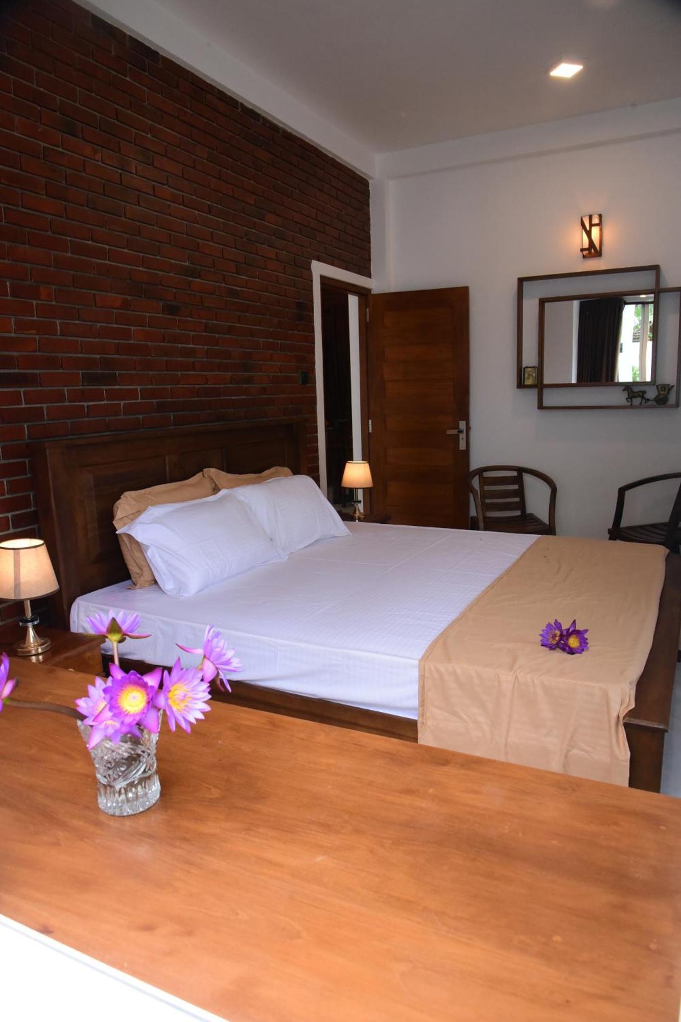 Hotel Ocean Ripples Hikkaduwa Zewnętrze zdjęcie